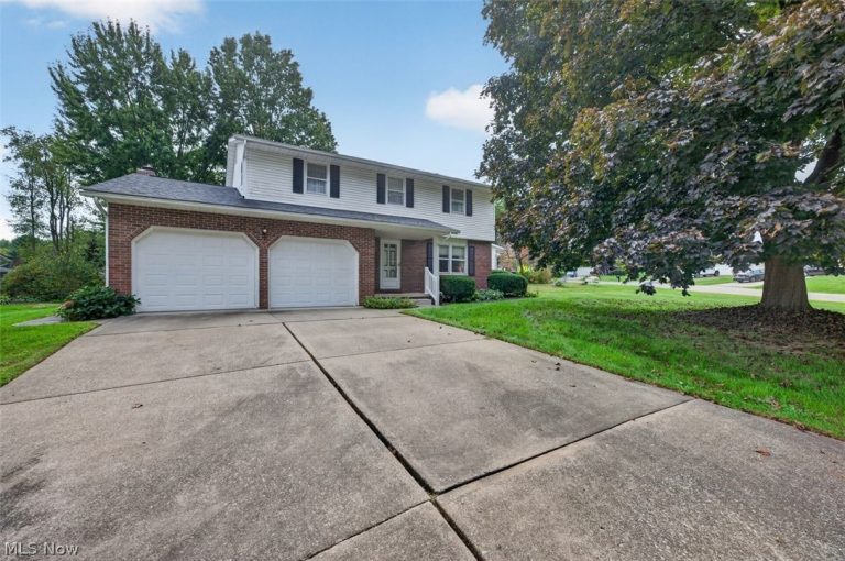 3305 Banyan Street, Massillon, OH - Photo 2