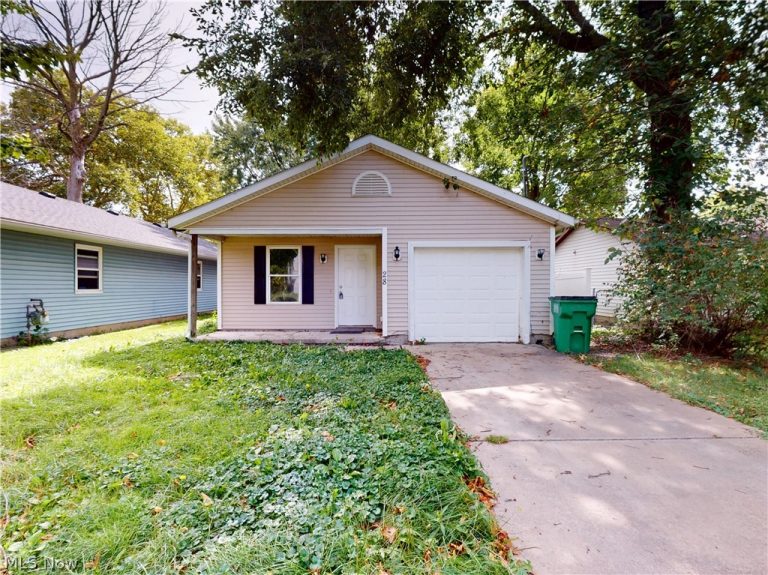 28 Sycamore Drive, Painesville Twp, OH - Photo 2