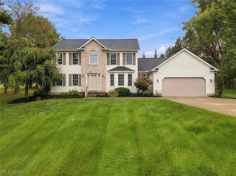 1126 Lanner Street, North Canton, OH, 44720