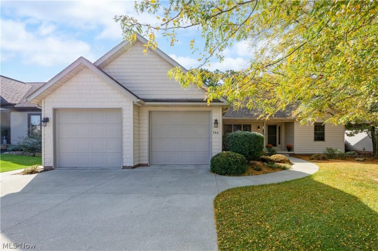 744 Whitetail Crossing, Wooster, OH, 44691