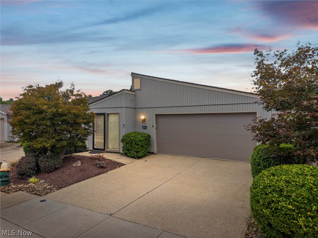 11025 Southwind Court, Strongsville, OH