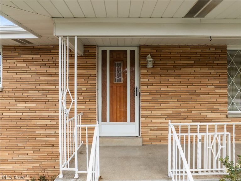 403 Garfield Avenue, Steubenville, OH - Photo 3