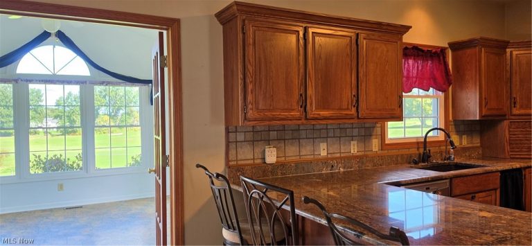 1965 Augusta Drive, Massillon, OH - Photo 8