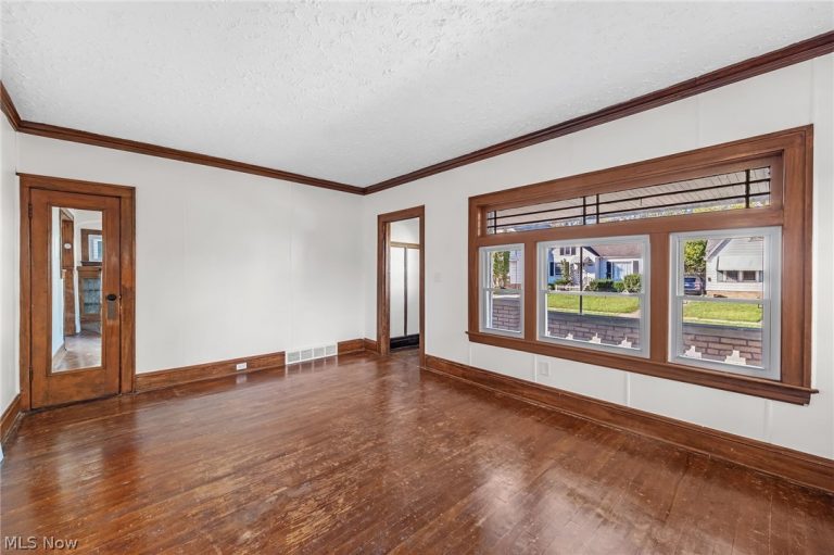 3765 138th Street, Cleveland, OH - Photo 4