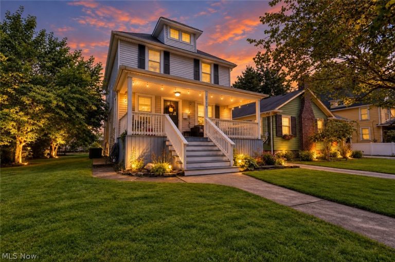 2179 Alger Road, Lakewood, OH, 44107