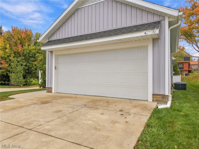 5944 Freitag, Canton, OH - Photo 8