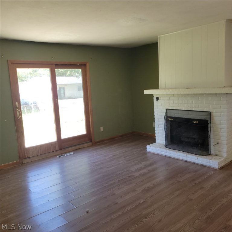 7366 Chennault Drive, North Ridgeville, OH - Photo 8
