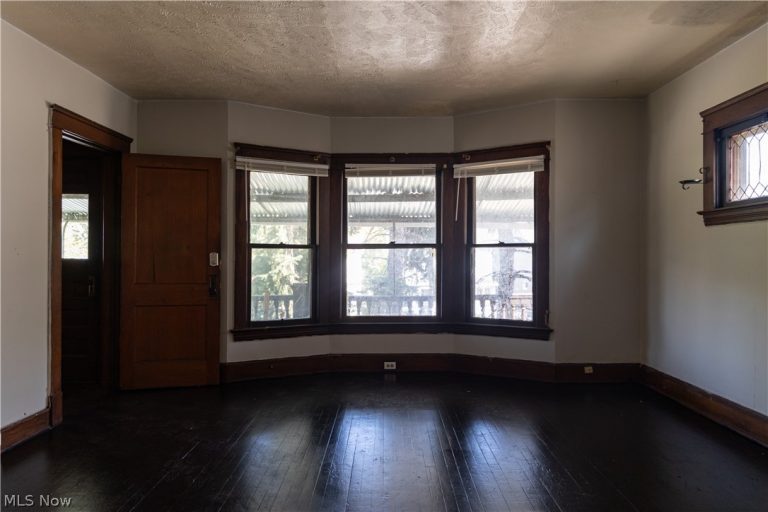1738 Coit Avenue, East Cleveland, OH - Photo 4