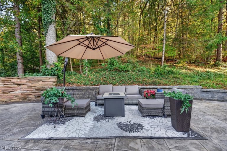 10828 Greenhaven Parkway, Brecksville, OH - Photo 3