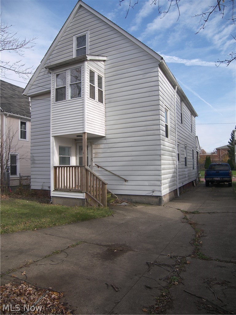 710 155th Street, Cleveland, OH - Photo 2