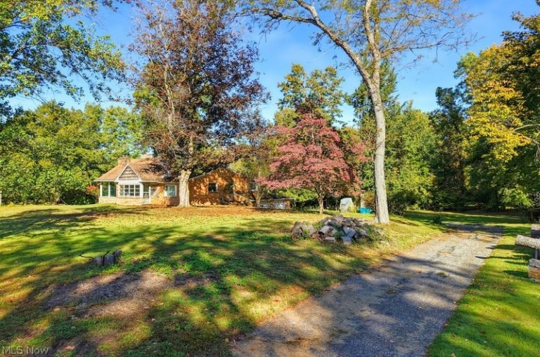 1283 Nesbitt Road, Northfield, OH, 44067