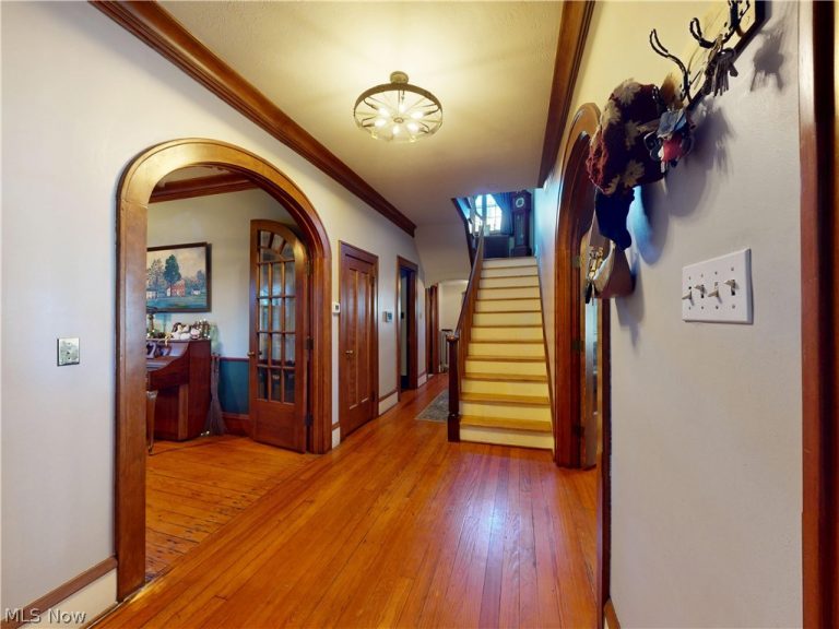 217 4th Street, Massillon, OH - Photo 2
