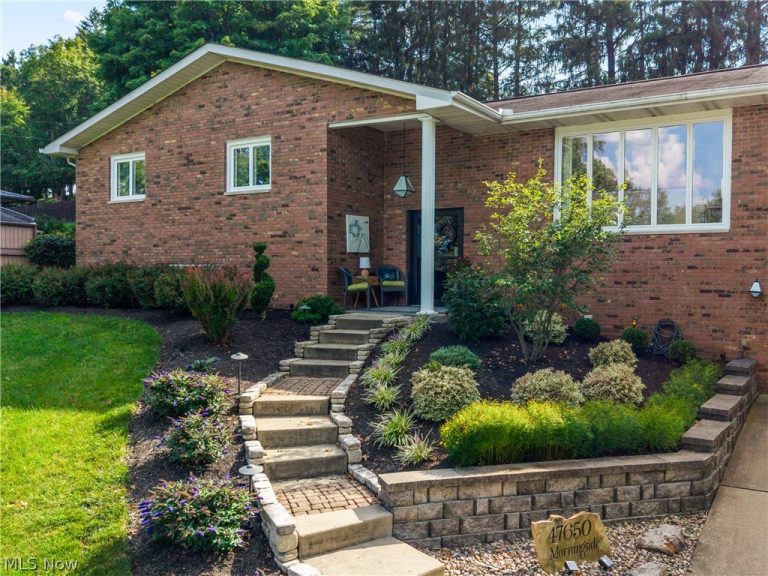 47650 Morningside Drive, St Clairsville, OH - Photo 2