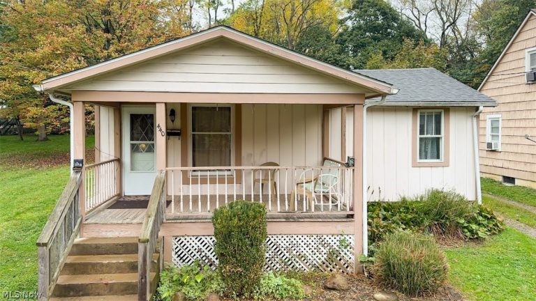 440 Jefferson Street, Ravenna, OH, 44266