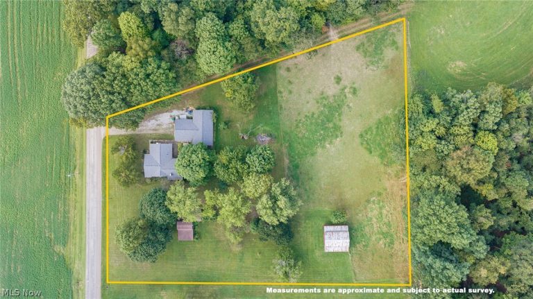 2748 West Lebanon Road, Dalton, OH - Photo 2