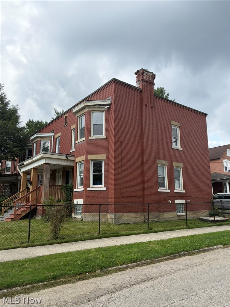 2082 98th Street, Cleveland, OH - Photo 2