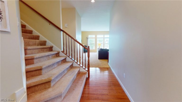 5786 Overlook Way, North Ridgeville, OH - Photo 5