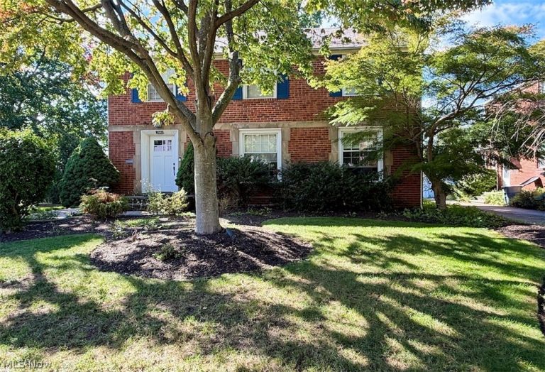 2446 Loyola Road, University Heights, OH, 44118