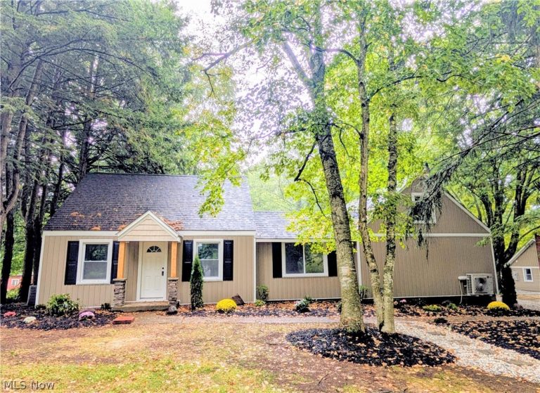 1739 Turkeyfoot Lake Road, Akron, OH, 44312
