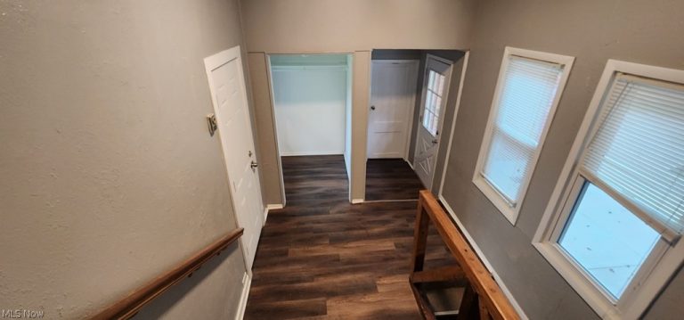202 Rosewood Avenue #204, Northfield, OH - Photo 4