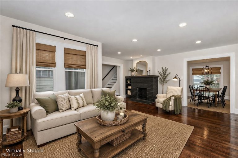 2092 Hampstead Road, Cleveland Heights, OH - Photo 6