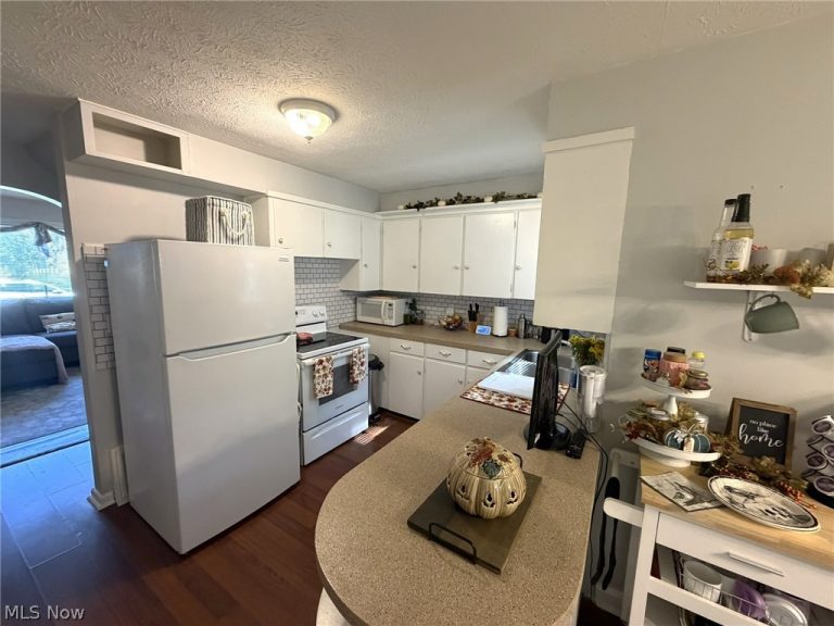 4626 17th Street, Canton, OH - Photo 4