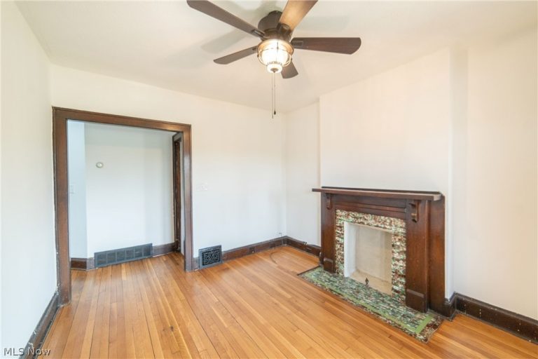 2215 14 Street #2, Cleveland, OH - Photo 4