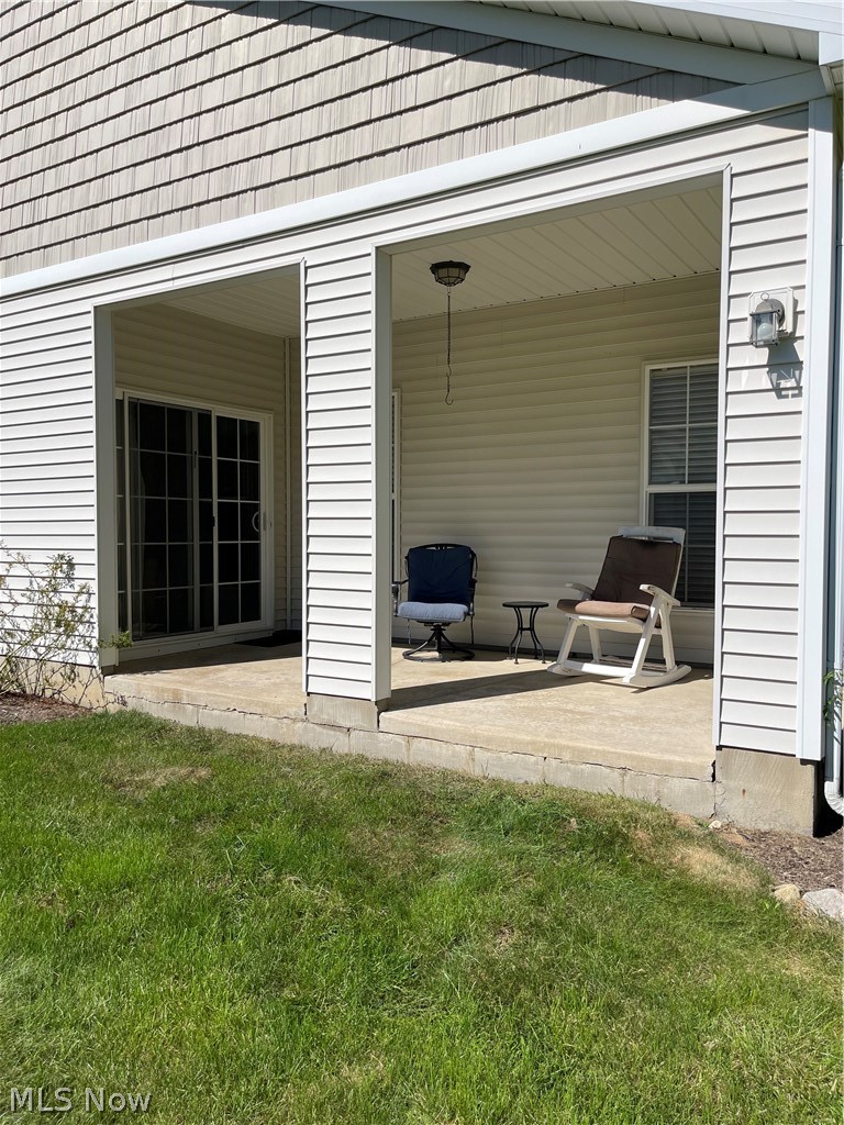 4214 Greenway Trail Street, Massillon, OH - Photo 2