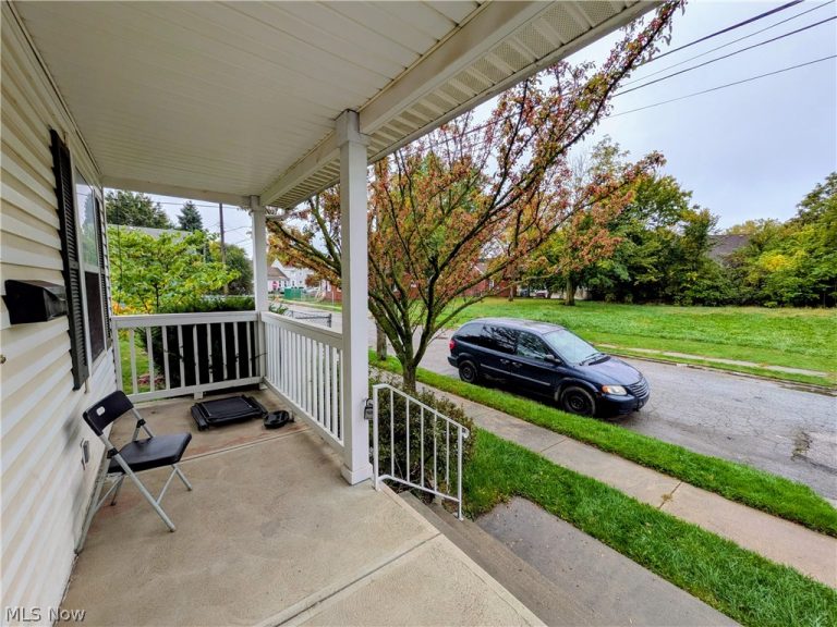 3093 Otokar Avenue, Cleveland, OH - Photo 4