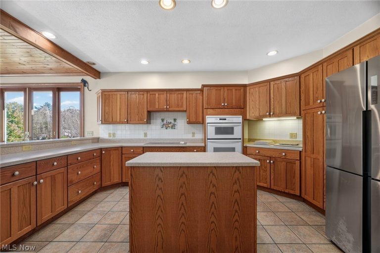 6615 Shilling Road, Geneva, OH - Photo 6