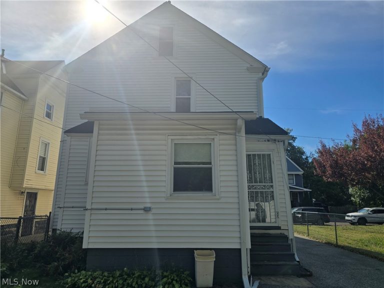 10927 Hampden Avenue, Cleveland, OH - Photo 4