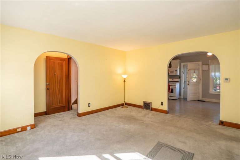 3609 Westview Avenue, Canton, OH - Photo 6