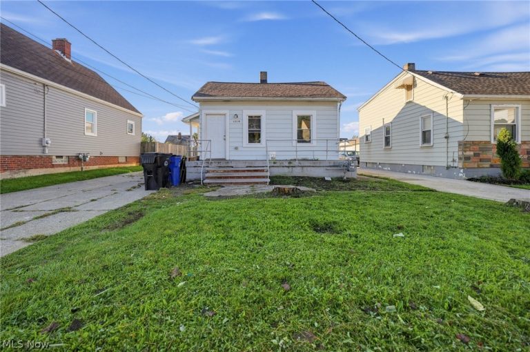 13119 Bennington Avenue, Cleveland, OH, 44135