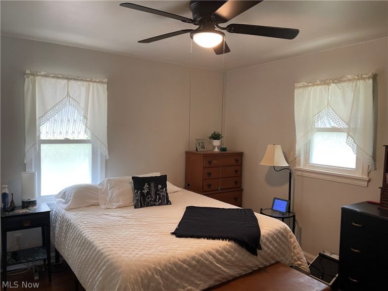 710 Clearview Avenue, Akron, OH - Photo 5
