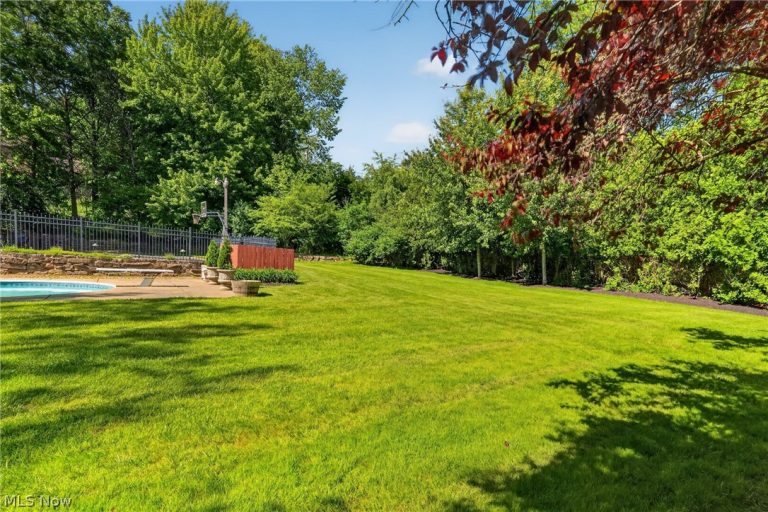 6145 Pebble Beach Court, Canfield, OH - Photo 5