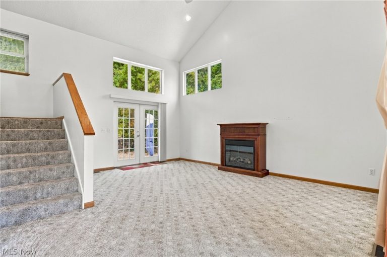 507 Ledge Road, Macedonia, OH - Photo 8
