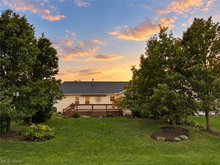 5865 Breezeway Drive, North Ridgeville, OH - Photo 6