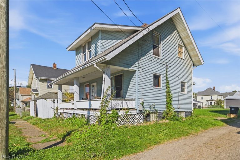 2015 10th Street, Canton, OH - Photo 2