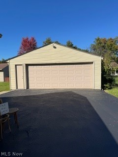 126 Centervale Avenue, Youngstown, OH - Photo 2