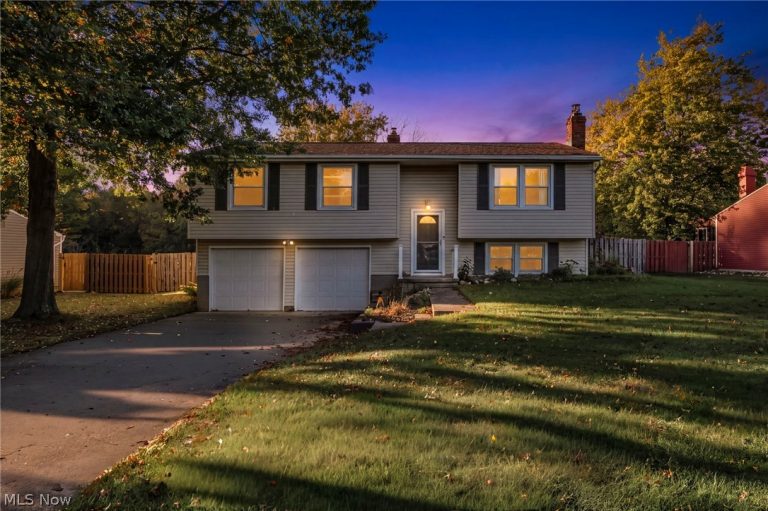 22266 Lorraine Drive, Strongsville, OH, 44149