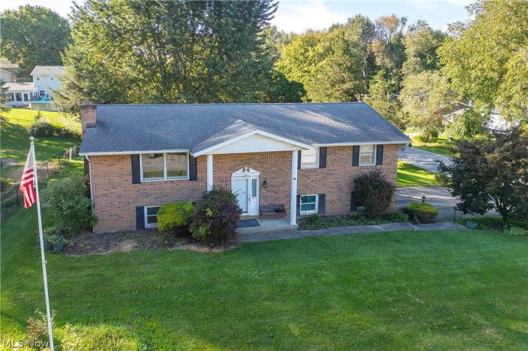 975 Norwich Avenue, Massillon, OH - Photo 3