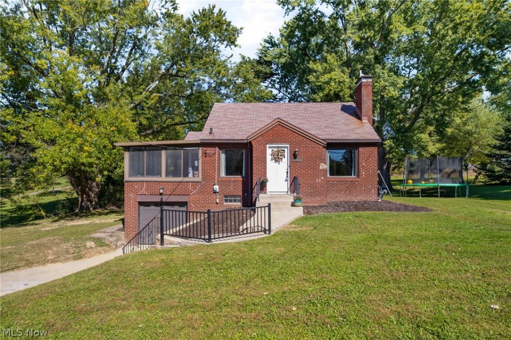 1415 Faircrest Street, Canton, OH
