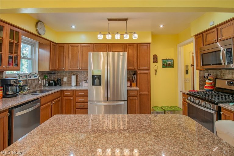 1151 Garman Road, Akron, OH - Photo 8