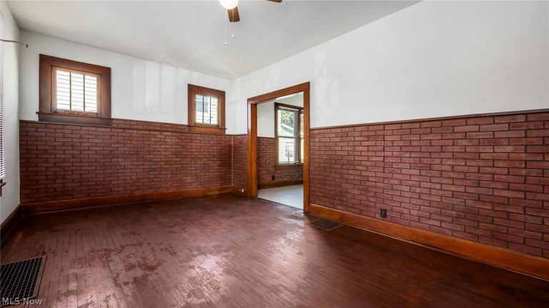 621 Merrick Avenue, Zanesville, OH - Photo 4