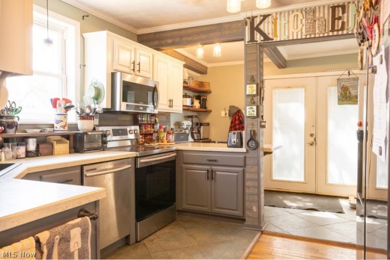 1437 Brooklyn Avenue, Canton, OH - Photo 3