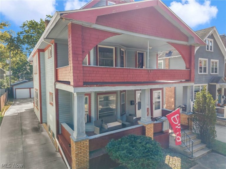 1251 Marlowe Avenue, Lakewood, OH - Photo 2