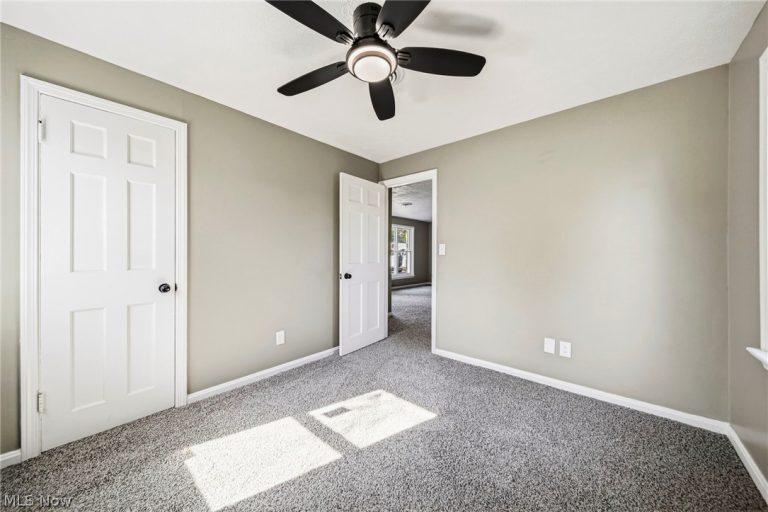 1085 Stevens Boulevard, Eastlake, OH - Photo 5
