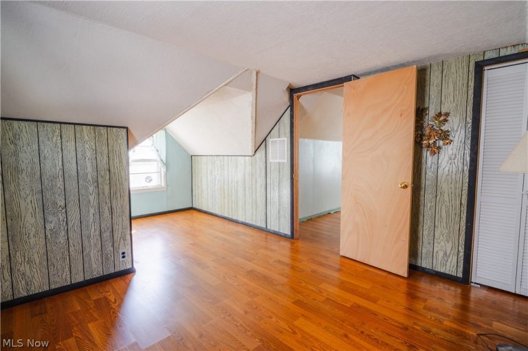 14116 Carrydale Avenue, Cleveland, OH - Photo 6