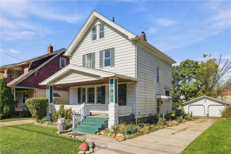 4018 Gifford Avenue, Cleveland, OH - Photo 2