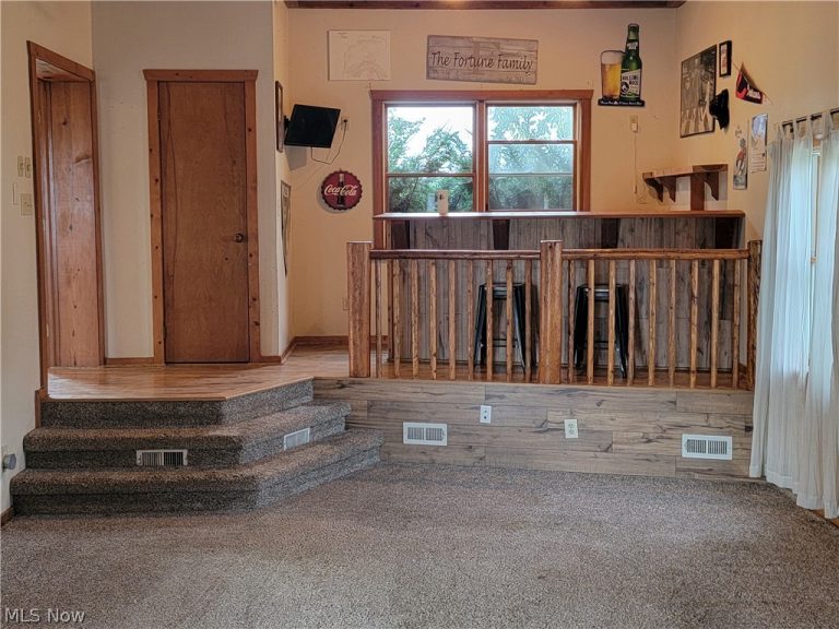 3941 Sterling Road, Burbank, OH - Photo 8